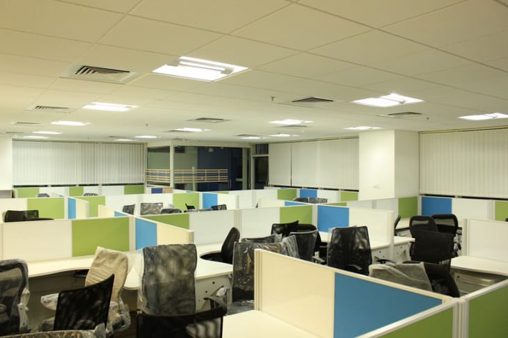 Realfinity Business Suites - Paras Trade Center - Suncity Business Tower - Golf Course Road - Gurgaon - Haryana image 2