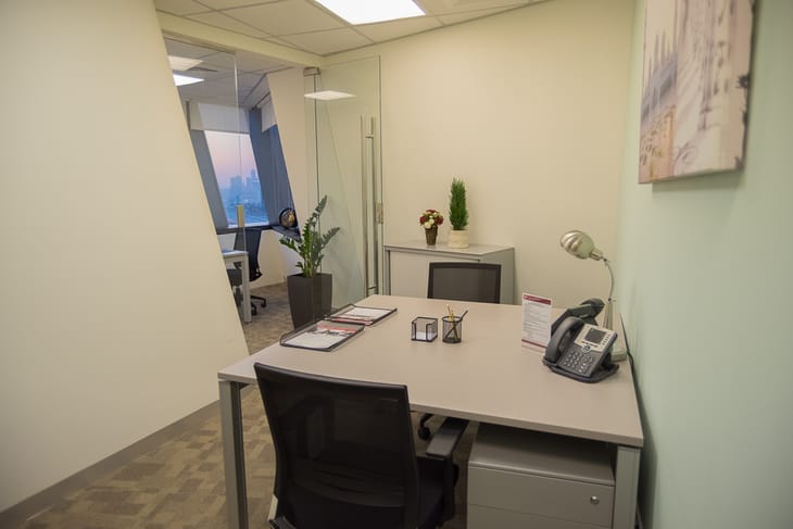 Regus - Bahrain World Trade Centre - King Faisal Highway - Manama - Bahrain image 8