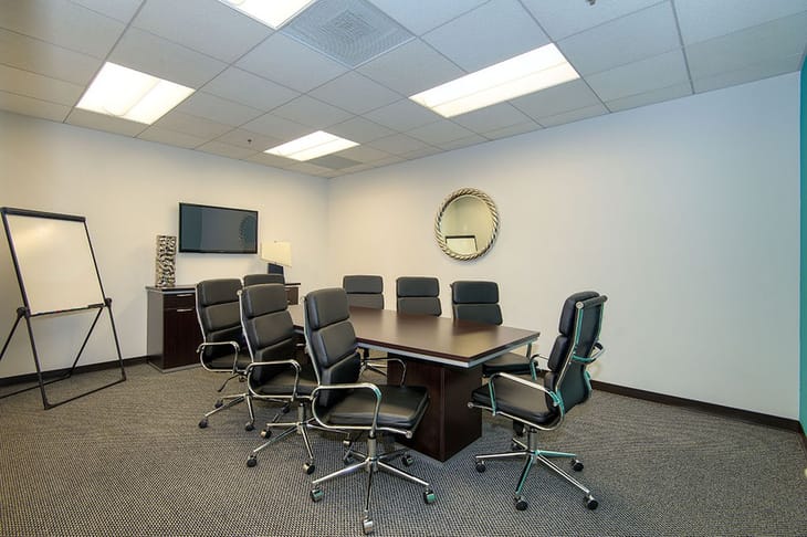 Titan Offices, Inc - 1055 West 7th Street - Los Angeles - CA (Downtown Financial) image 6
