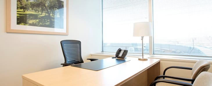 Intelligent Office - RXR Plaza - 405 Glenn Curtiss Blvd - Uniondale - NY image 7