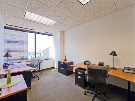 Regus - Boone Blvd Center - Vienna image 8