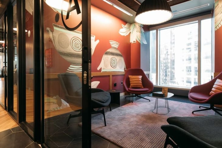wework - E 57th St - New York City image 8