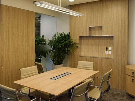 Regus - Shanghai Baoland Plaza - 688 Dalian Road - Yangpu District - Shanghai image 3
