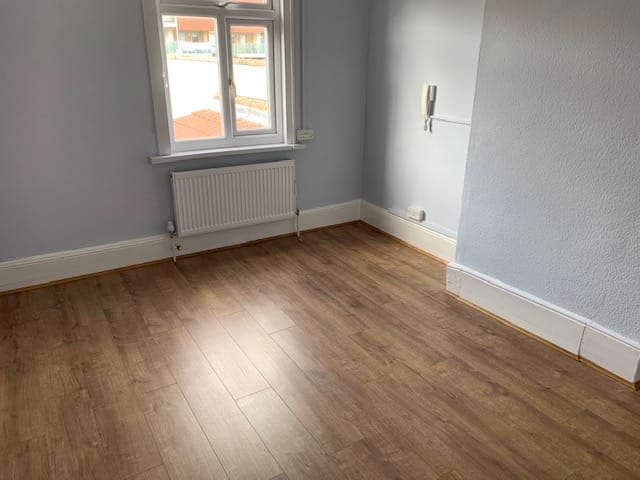 The JMH Partnership - JMH House - 481 Green Lanes, N13 - Palmers Green image 5