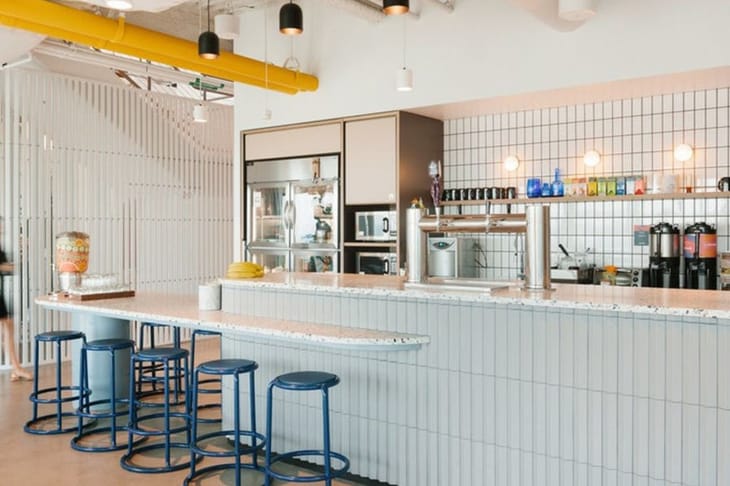 wework - 1277 Beijing Xi Lu - Guolv Building - 1277 W. Beijing Road - Jing'an - Shanghai image 6