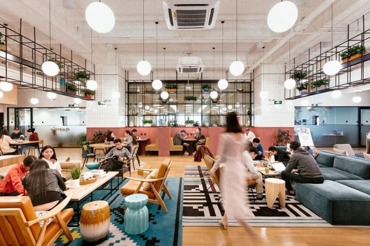 wework - Shiroyama Trust Tower - 4 Chome 3-1 Toranomon - Minato City - Tokyo image 2