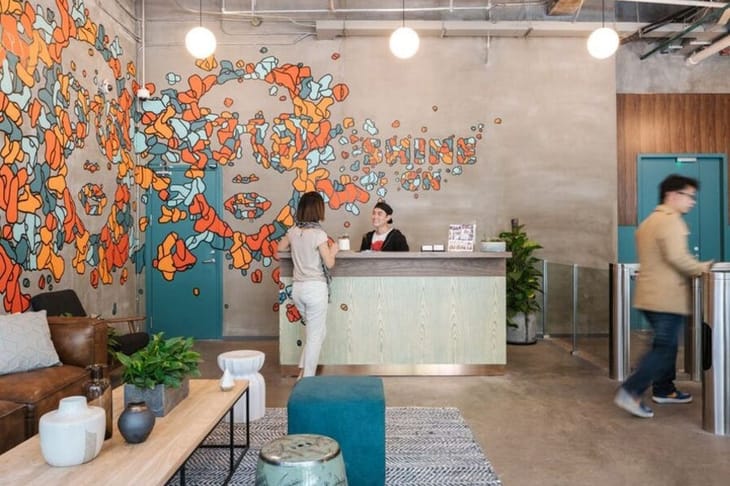 wework - Shiroyama Trust Tower - 4 Chome 3-1 Toranomon - Minato City - Tokyo image 3