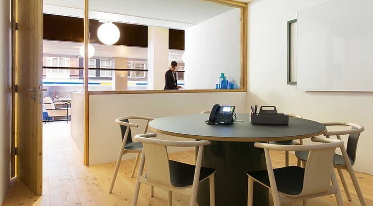 Spaces (Regus) - Infinitus Tower - 168 Hubin Road - Huangpu District - Shanghai image 6