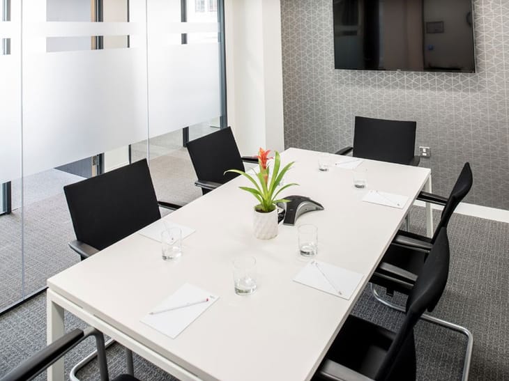 Regus - GT Tower Makati - GT Tower International 6813 - Cor Ayala Ave - Manila image 4