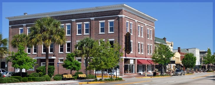DEC - 120 S. Woodland Blvd, DeLand image 1
