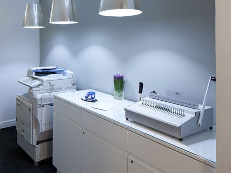 Regus - Tel Aviv, Ayalon House - 12 Abba Hillel Street - Ramat Gan - Tel Aviv image 9