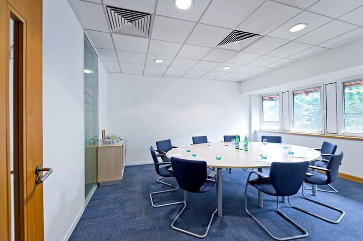 IWG (Regus) - NEC/Airport Waterside Centre - Solihull Parkway, B37 - Birmingham image 4