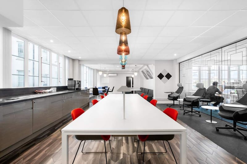 IWG (Regus) - Grosvenor Gardens, SW1 - Victoria image 5