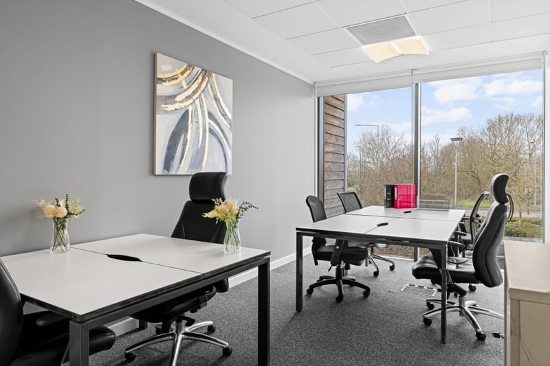 Landmark - Luminous House - 300 South Row, MK9 2FR - Milton Keynes image 3