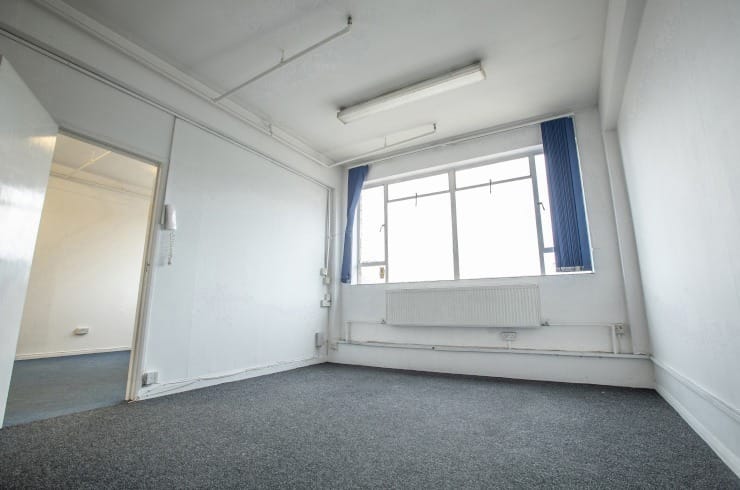 Access Office Suites - Nestles Avenue, UB3 - Heathrow - Hayes image 9