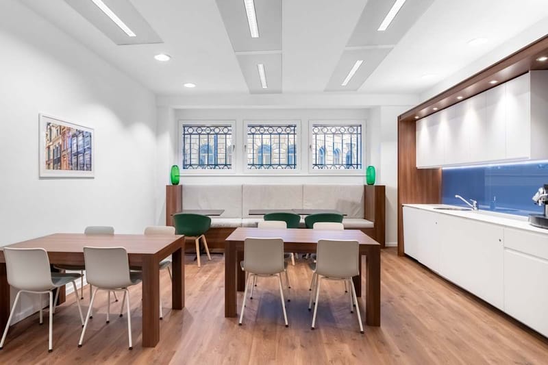 Regus - Central Station - Rue des Colonies, Brussels image 5