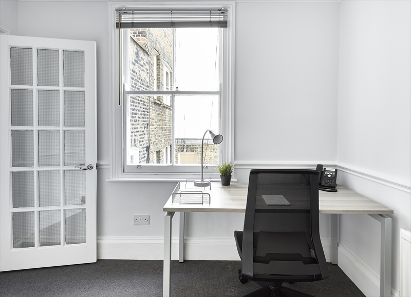 Podium Space Limited (Managed 2,492 sqft) - 54 Poland Street, W1F 7NJ - Soho image 4