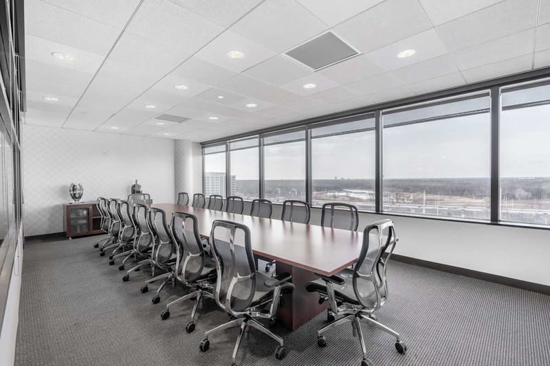 Regus - 1600 Corporate Center - Rolling Meadows image 3