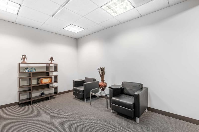 Regus - 1600 Corporate Center - Rolling Meadows image 9