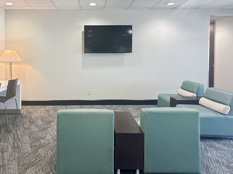 Regus - Keystone Crossing Center - Indianapolis image 11