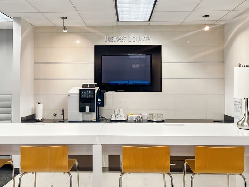 Regus - San Jose Airport - Gateway Place - San Jose image 6