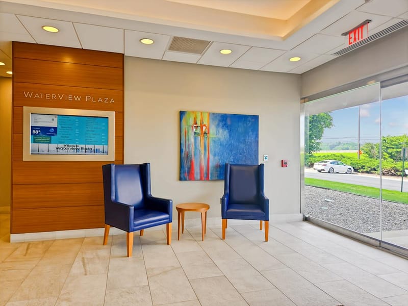 Regus - Waterview Plaza - image 14