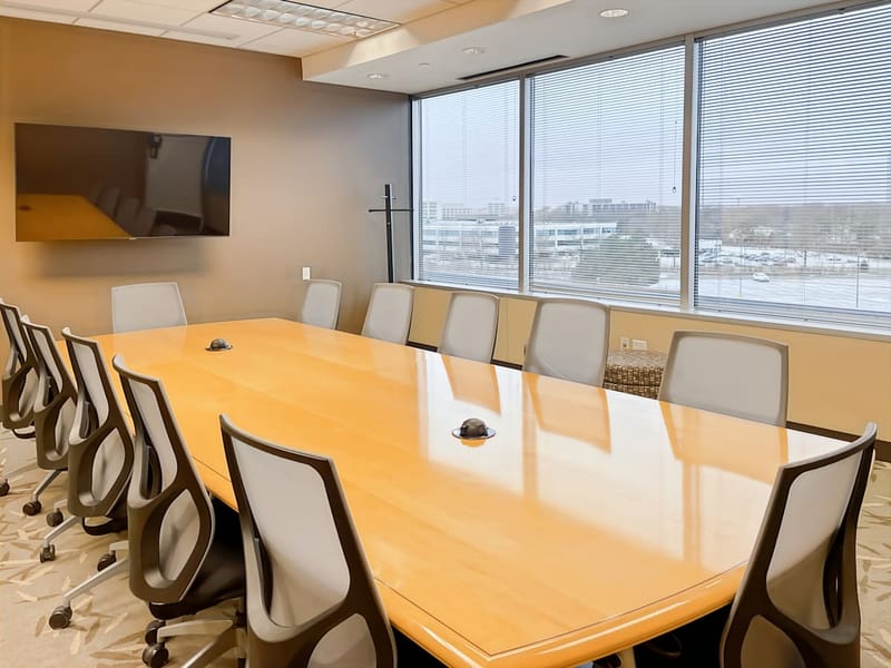 IWG (Regus) - 700 Commerce Drive, 60523 - Oakbrook, IL image 6