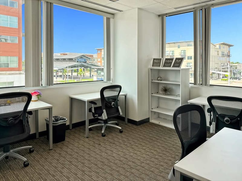 Regus - Broadway, Pearland - TX image 11
