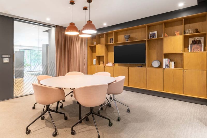Spaces (Regus) - Belvedere - 28A Tran Hung Dao Street - Hanoi image 7
