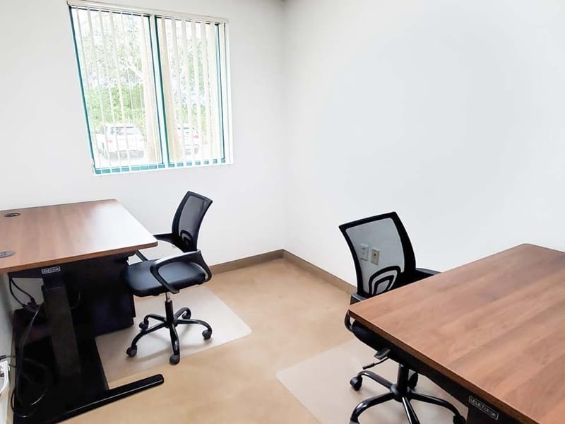 Lakeside Executive Suites - Executive Park Drive, Weston - FL image 10