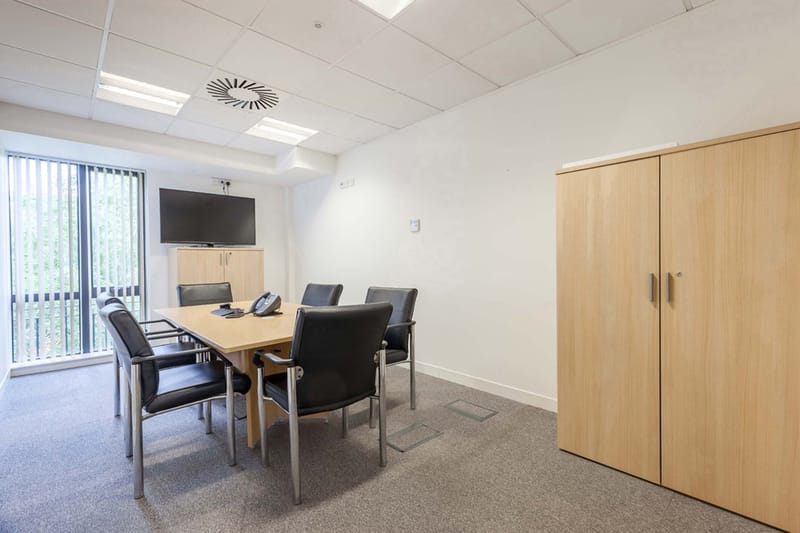 Riverbridge House - Guildford Road, KT22 - Leatherhead image 14