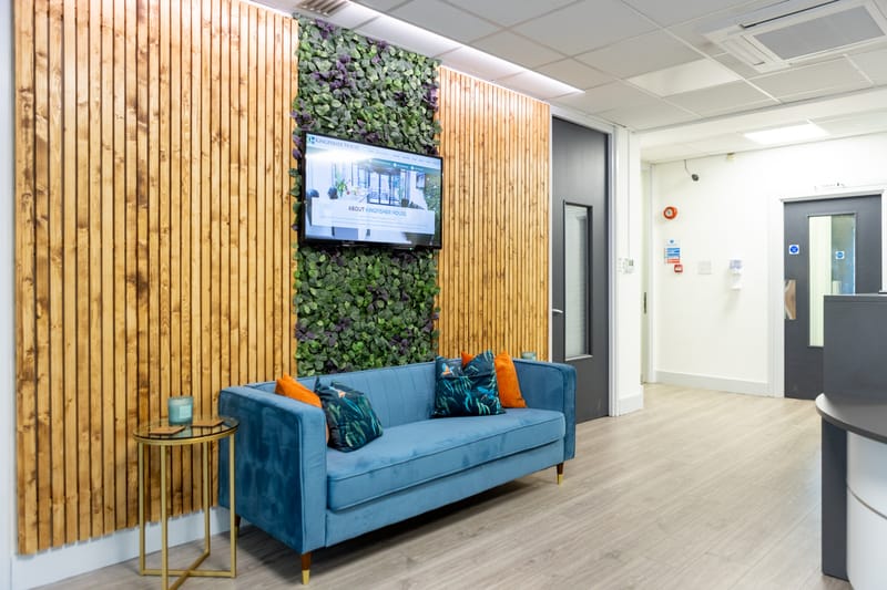 Kingfisher House Business Centre - Elmfield Road, BR1 - Bromley image 2