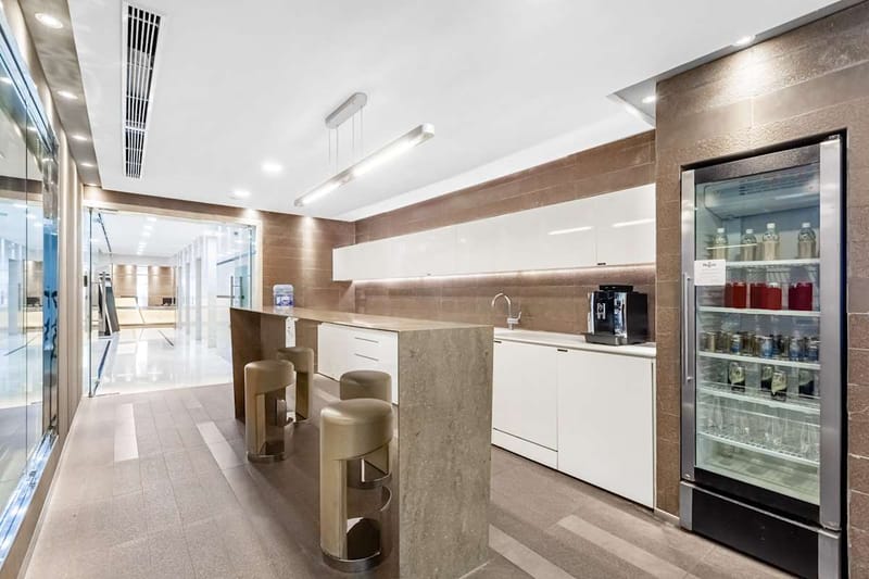 Regus - Ly Thai To - Hanoi image 6
