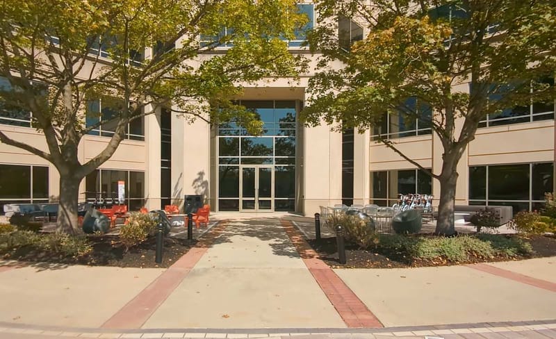 Regus - 3815 River Crossing Parkway - Indianapolis image 12