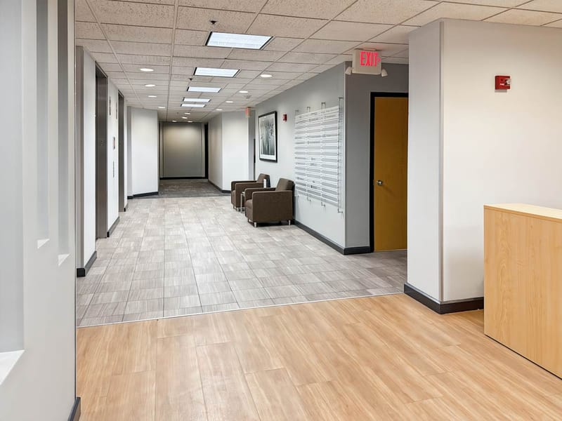 Regus - Corporate Woods Center - Overland Park image 14