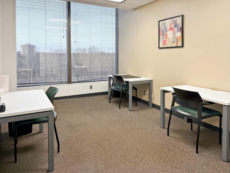 Regus - Corporate Woods Center - Overland Park image 8