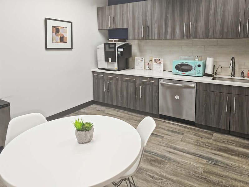 Regus - 3235 Satellite Blvd - Duluth image 6