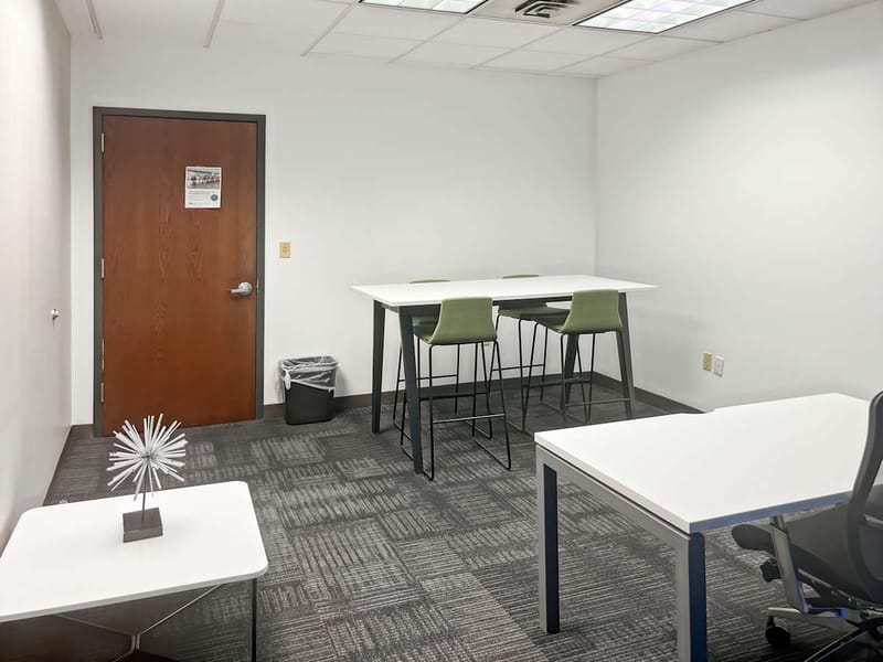 Regus - Eisenhower Pkwy - Roseland image 7