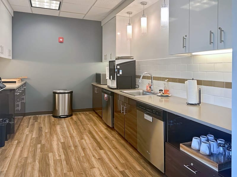 Regus - 1055 Westlakes Dr - Berwyn image 8