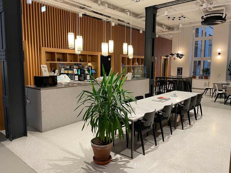 Spaces (Regus) - Gendarmenmarkt - Jägerstraße 54 - Berlin image 6