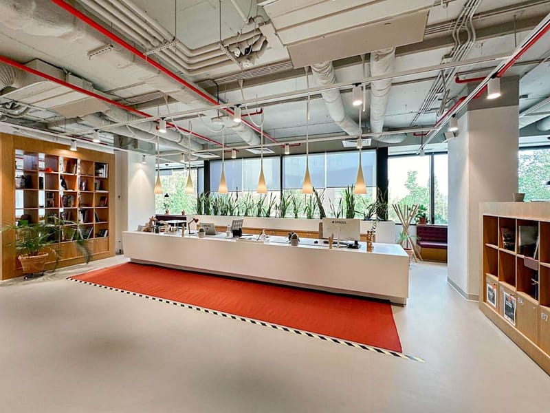 Spaces (Regus) - 6 Iuliu Maniu Boulevard - Bucharest image 2