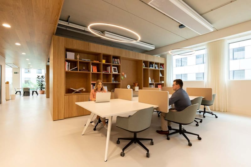 Spaces (Regus) - Berchem Post X - Borsbeeksebrug 34 - Antwerp (Coming Soon) image 6