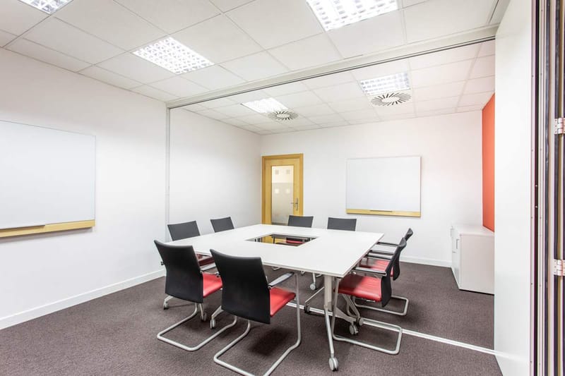 IWG (Regus) - GTC 19 Avenue - 38-40 Vladimira Popovica Street, 11070 - Belgrade image 3