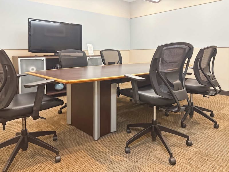 Regus - Etobicoke - Four Seasons Place - Toronto - ON image 9