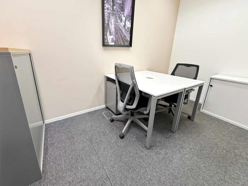 Regus - Raffles City - Xizang Middle Road, Shanghai image 13