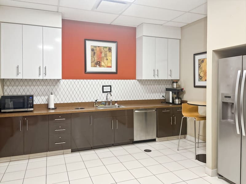 Regus - Prairie Stone - Forbs Avenue - Hoffman Estates - IL image 6