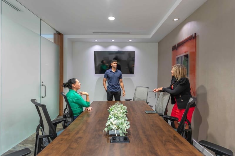 Quest Workspaces Coral Gables - 2525 Ponce de Leon - Coral Gables - FL image 6