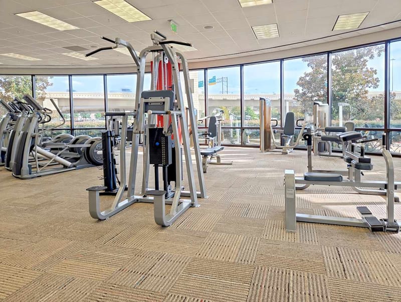 Regus - 2950 North Loop West - Houston - TX image 13