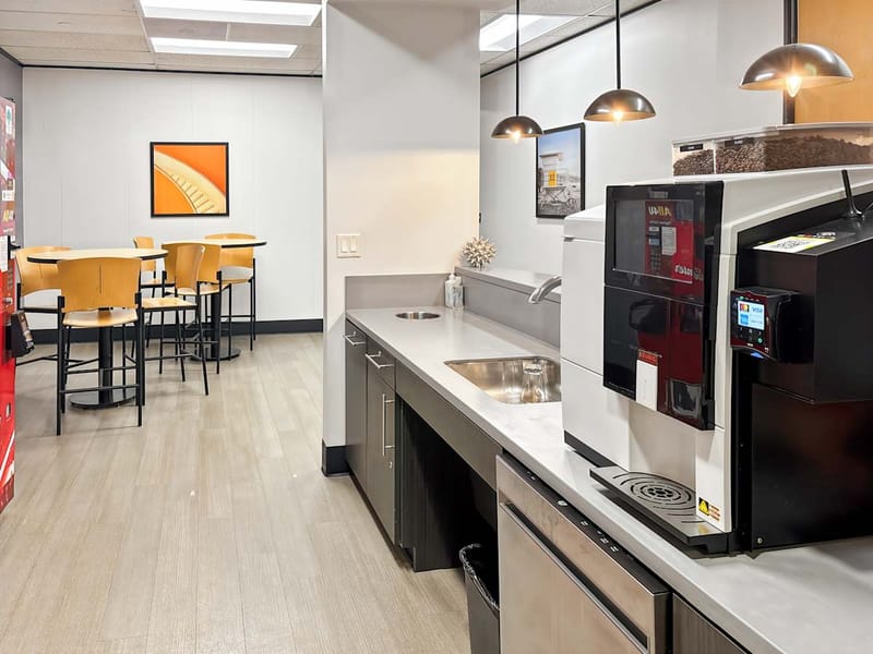 Regus - Greenway Plaza - Houston image 11