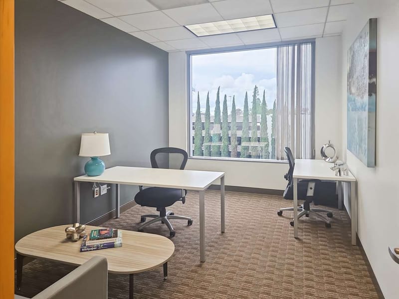 Regus - Newport LNR Plaza Center - Dove Street - Newport Beach image 4